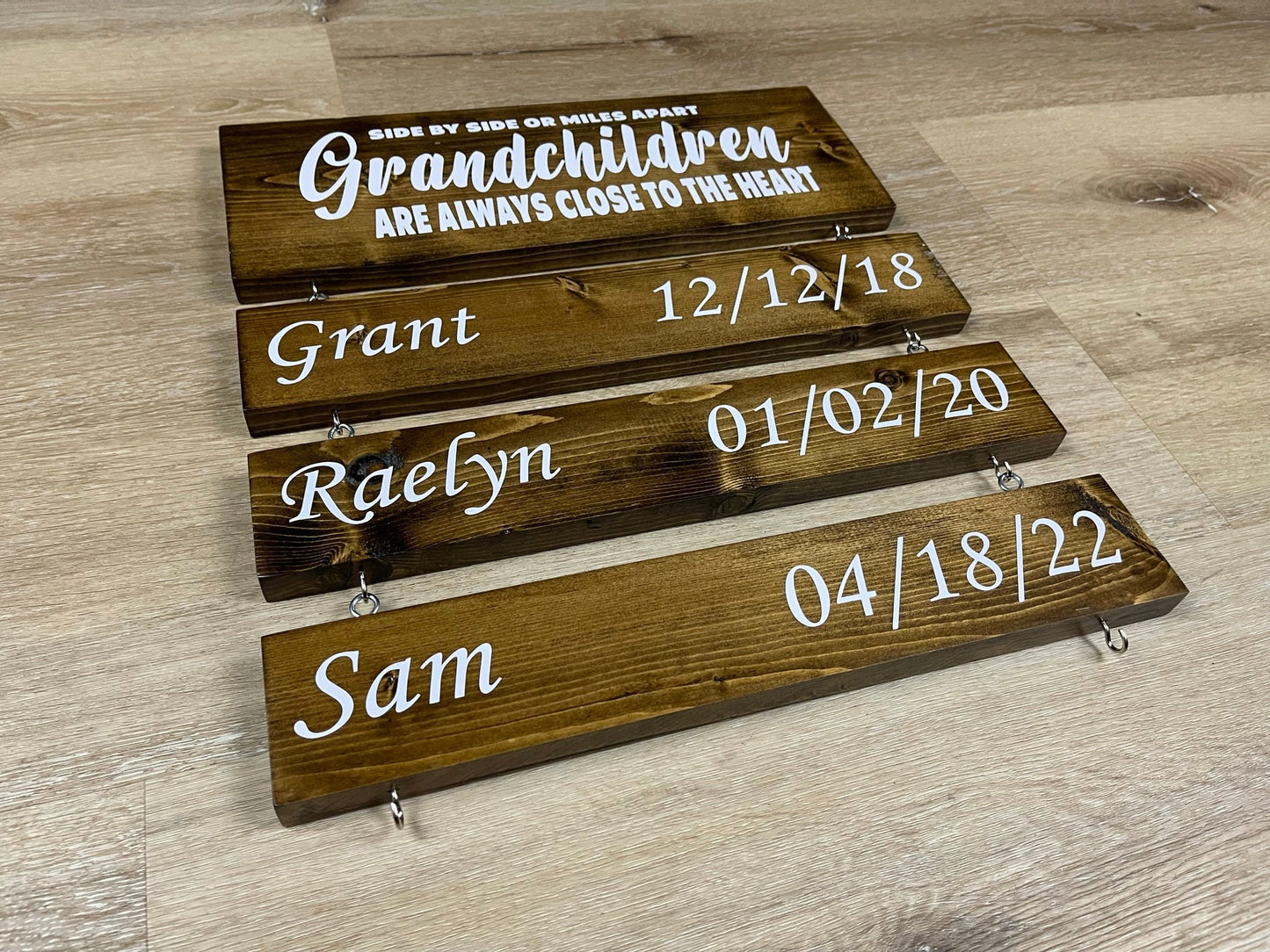 Personalized Grandparent Sign : "Side by Side" Wooden Sign with Grandchildren's Names and Birthdates, Mothers Day Gift, Gift for Grandma